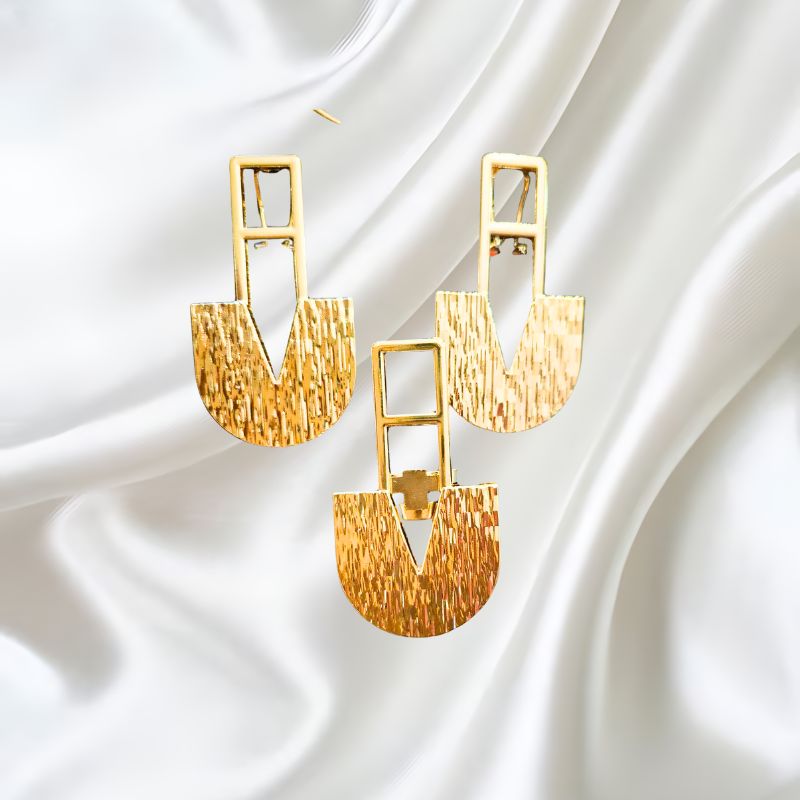 African Akan jewelry in gold plated 'dounia' 